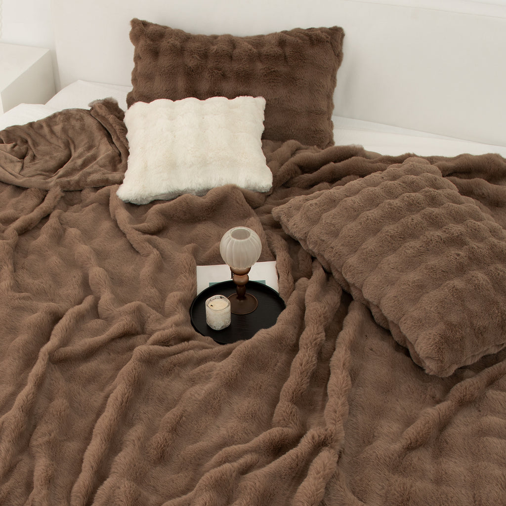 VELLUBAM Faux Rabbit Fur Bubble Electric Blanket Queen Camel - Fluffy Thick Heated Blanket with Dual Control, 6 Heating Levels & 10 Timer Settings, Overheat Protection, Room Home Decor (84" x 90")